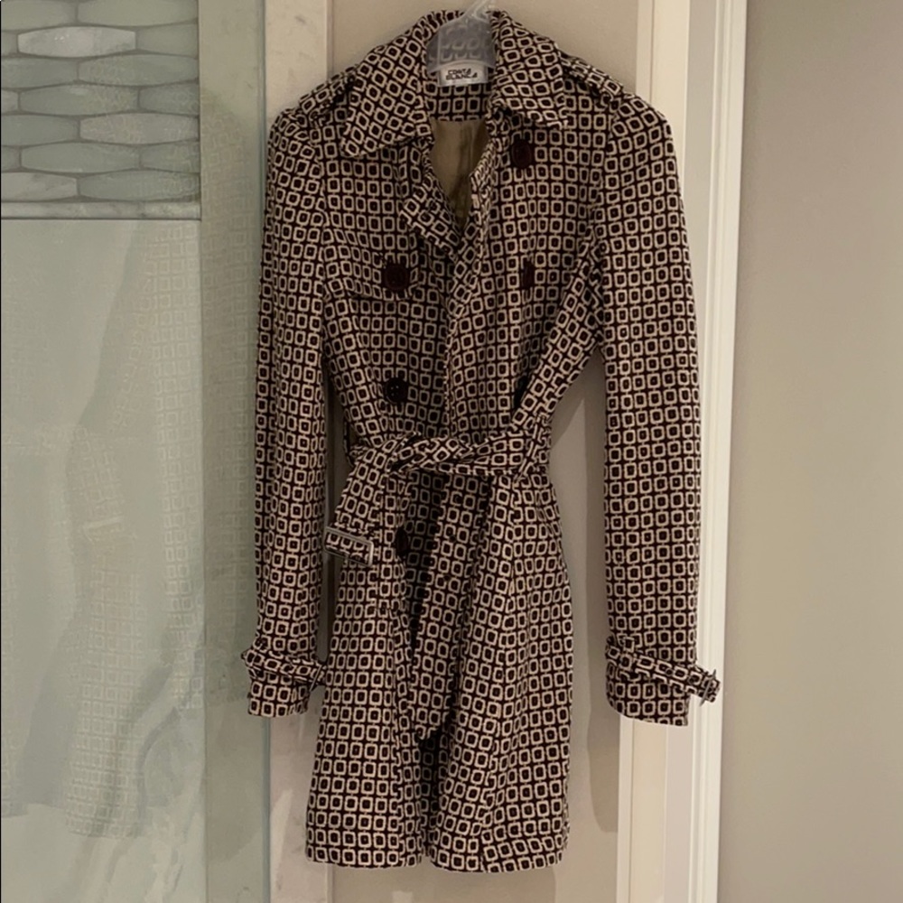 Coat - Picture 3 of 5